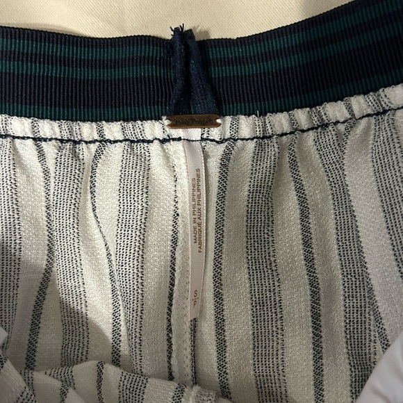 Free People White and Grey Striped Wide Leg Flowy Pants with Waistband - S - Picture 3 of 7